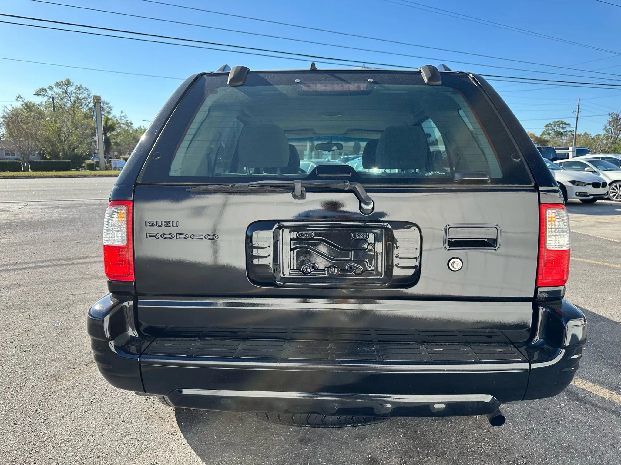 Used 2001 Isuzu Rodeo S image 19