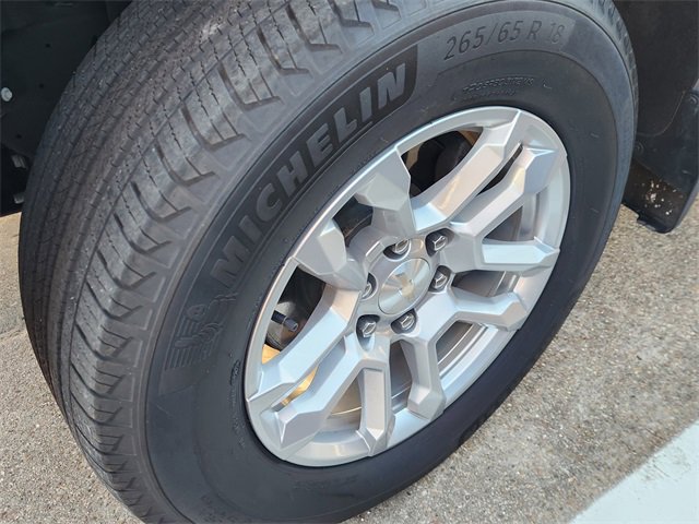 Used 2024 Chevrolet Silverado 1500 LT image 10