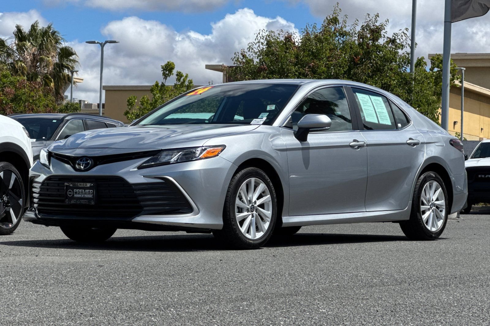 Used 2024 Toyota Camry LE FWD image 8