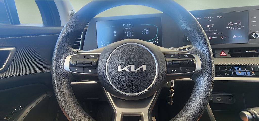 Used 2024 Kia Sportage LX FWD image 26