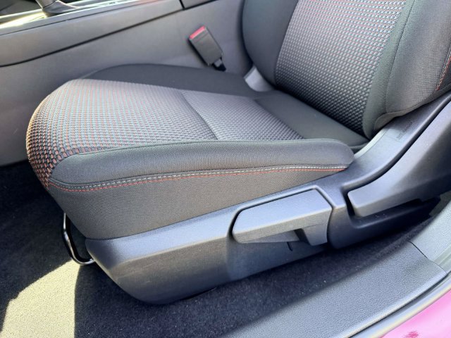 New 2027 Nissan Sentra SR w/ Floor Mat Package FWD image 15