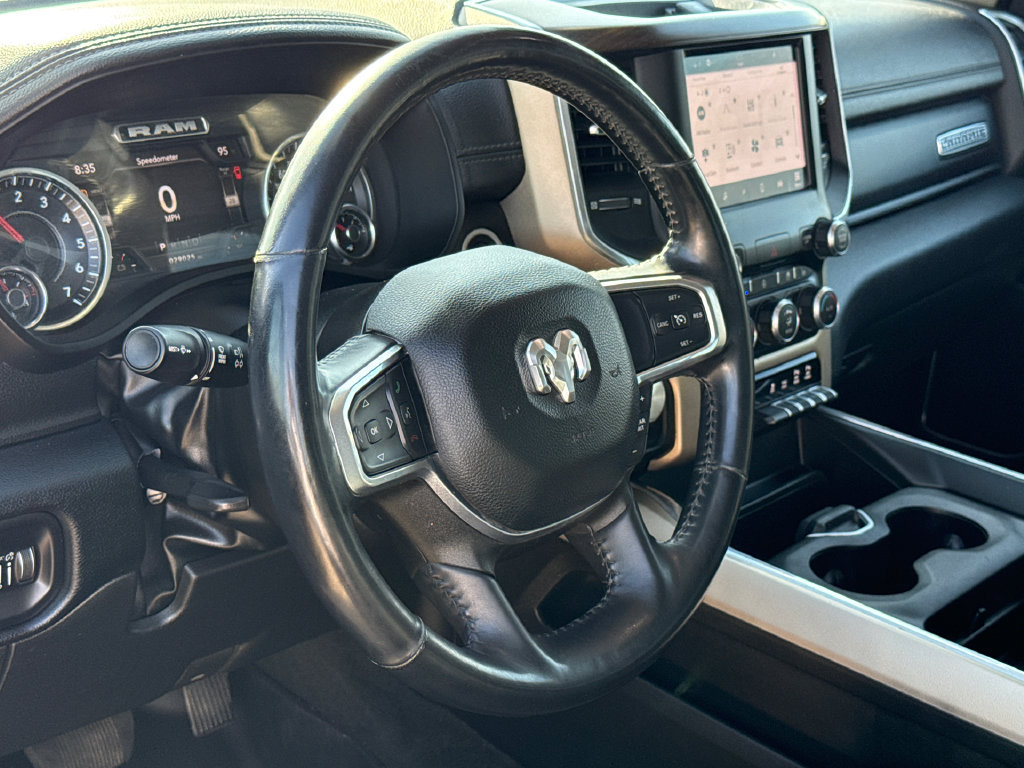 Used 2022 RAM 1500 Laramie AWD/4WD image 17