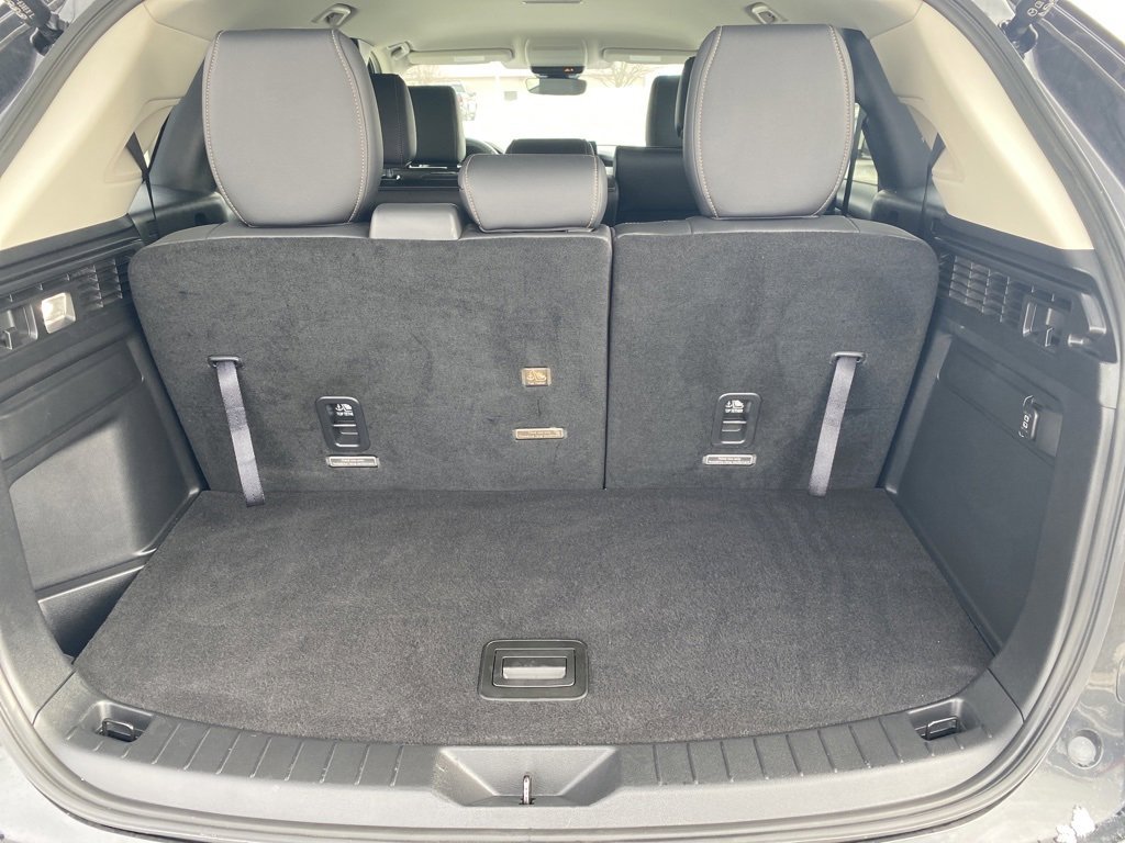 Certified 2025 MAZDA CX-90 3.3 Turbo w/ Select Package image 6