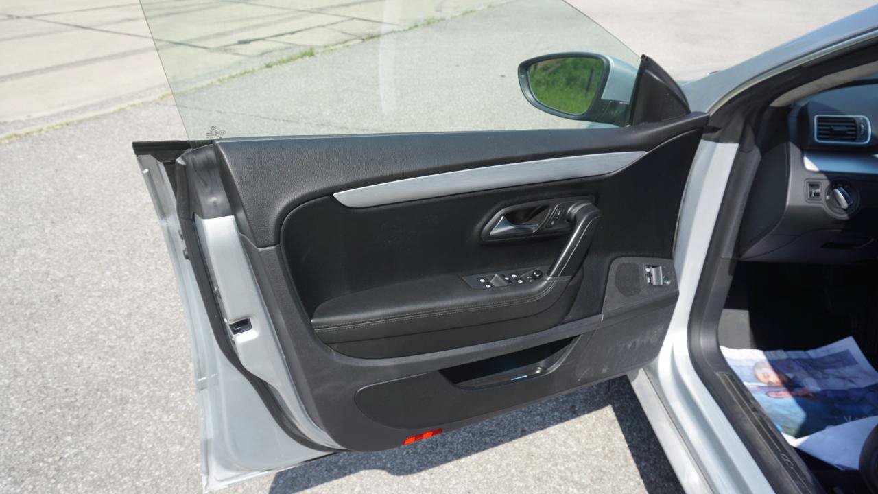 Used 2013 Volkswagen CC Sport Plus FWD image 23