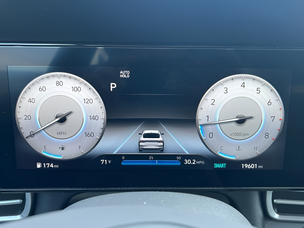 Used 2023 Hyundai Elantra SEL w/ Convenience Package FWD image 21