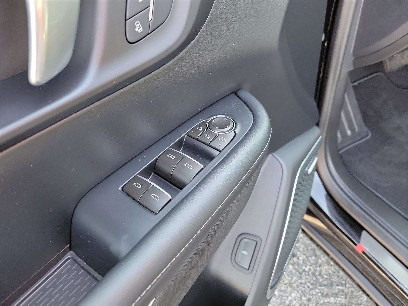 New 2026 Buick Enclave Sport Touring w/ Power Package FWD image 22