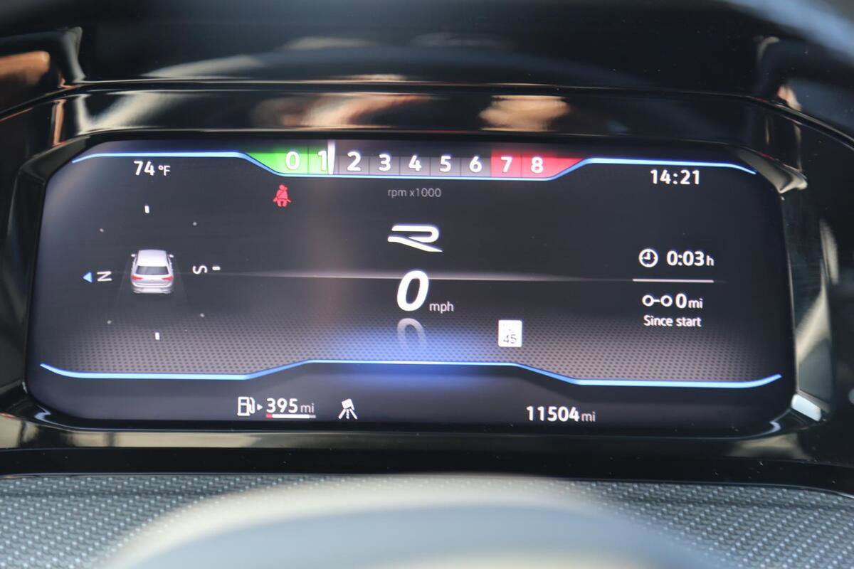 Used 2024 Volkswagen Golf R image 12