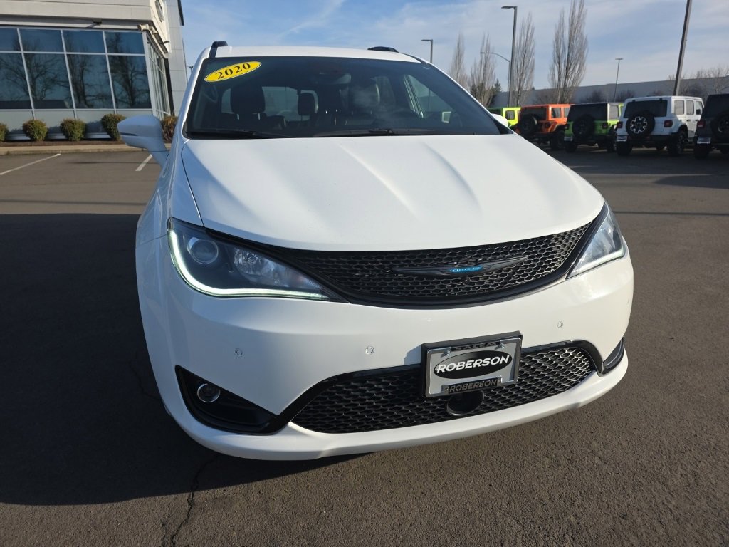 Certified 2020 Chrysler Pacifica Limited image 7