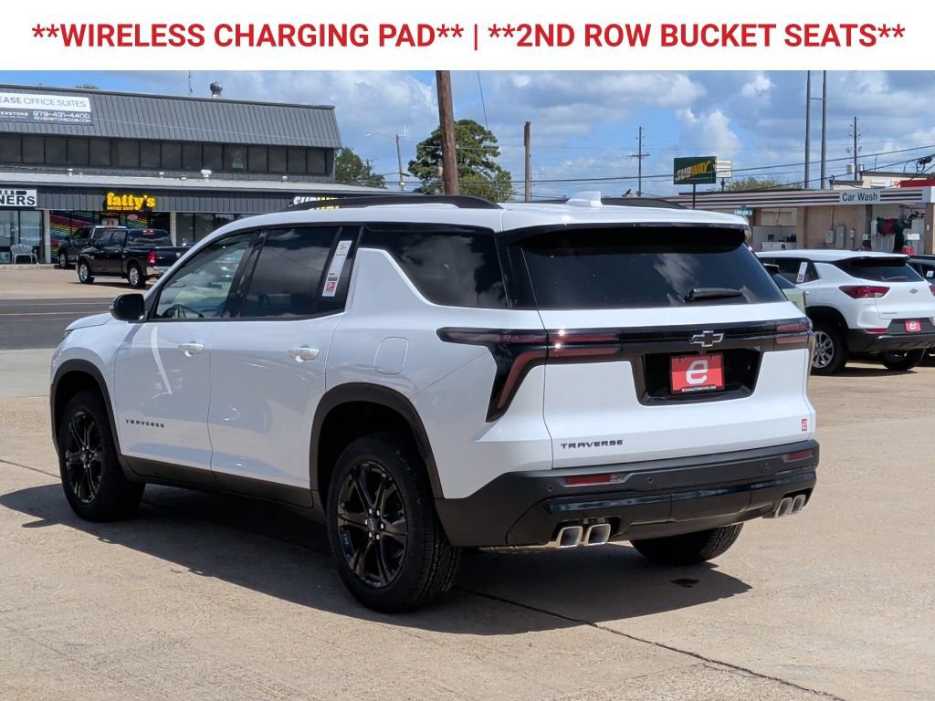 New 2027 Chevrolet Traverse LT w/ Midnight/Sport Edition FWD image 6