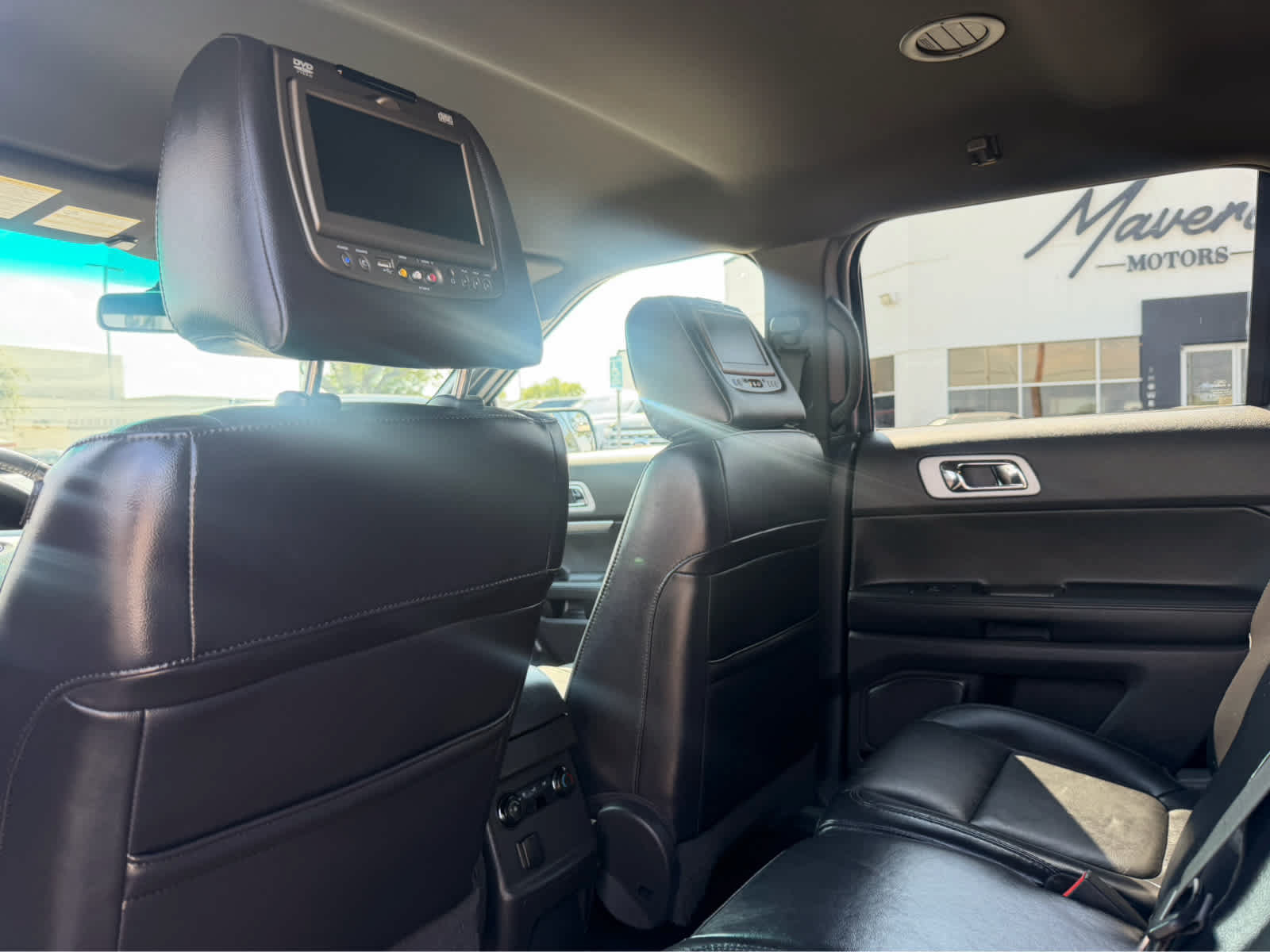 Used 2012 Ford Explorer XLT AWD/4WD image 21