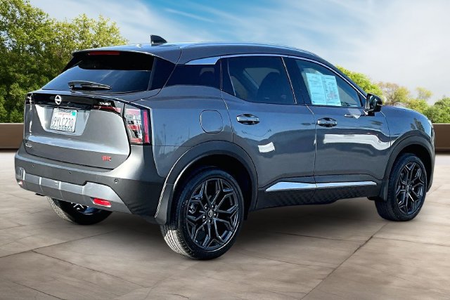 Certified 2026 Nissan Kicks SR FWD image 6