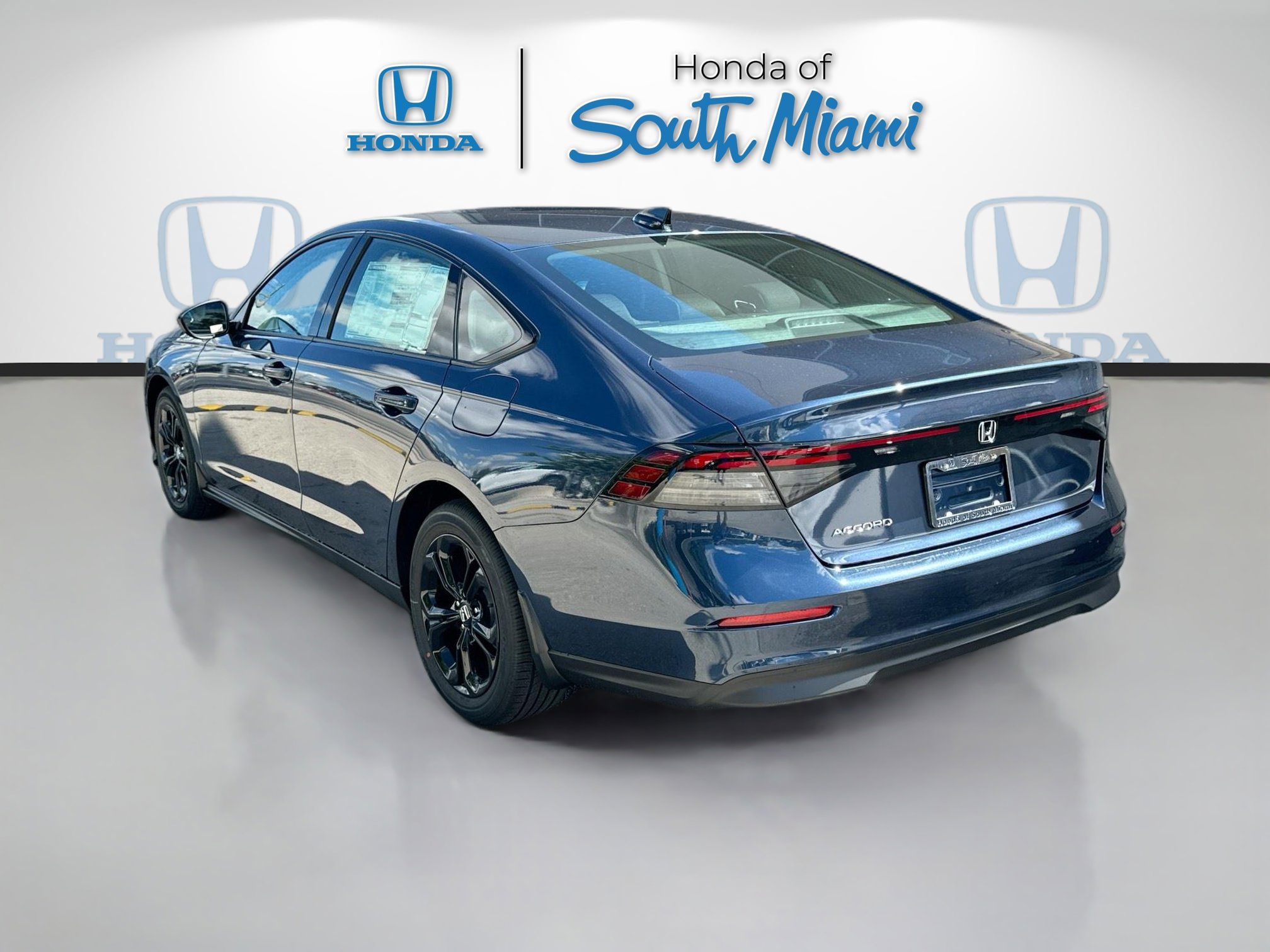 New 2025 Honda Accord SE image 4