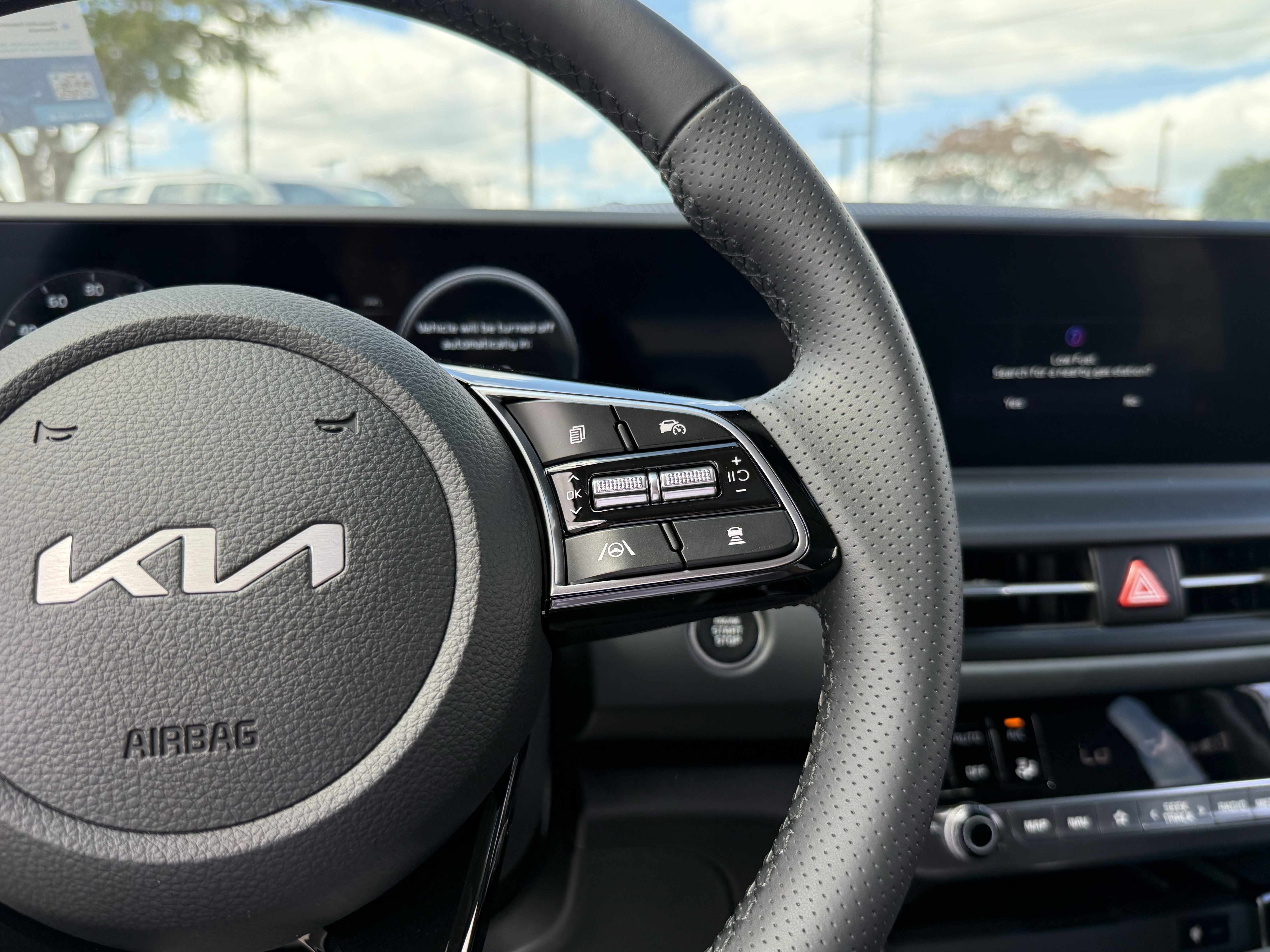 New 2026 Kia Seltos SX image 13