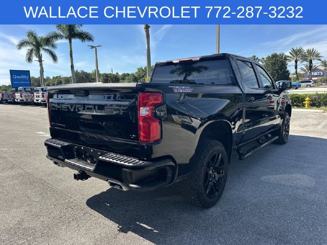 Used 2023 Chevrolet Silverado 1500 LT Trail Boss w/ Protection Package AWD/4WD image 4