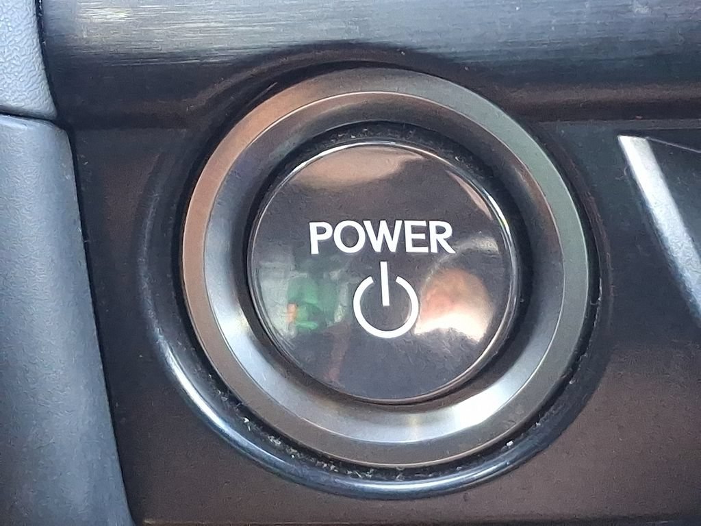 Used 2024 Lexus UX 250h F Sport AWD/4WD image 25