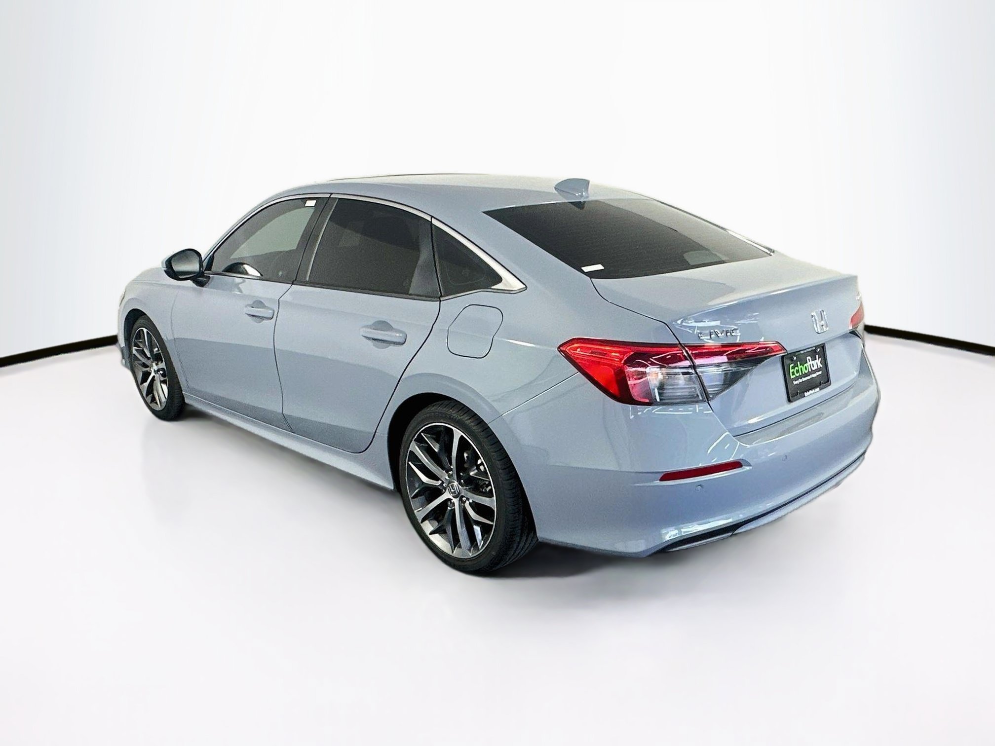 Used 2022 Honda Civic Touring image 5