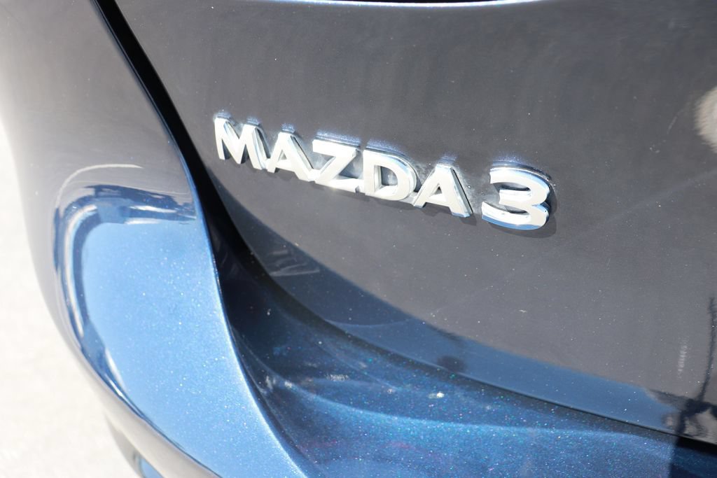 Used 2020 MAZDA MAZDA3 Hatchback FWD image 6