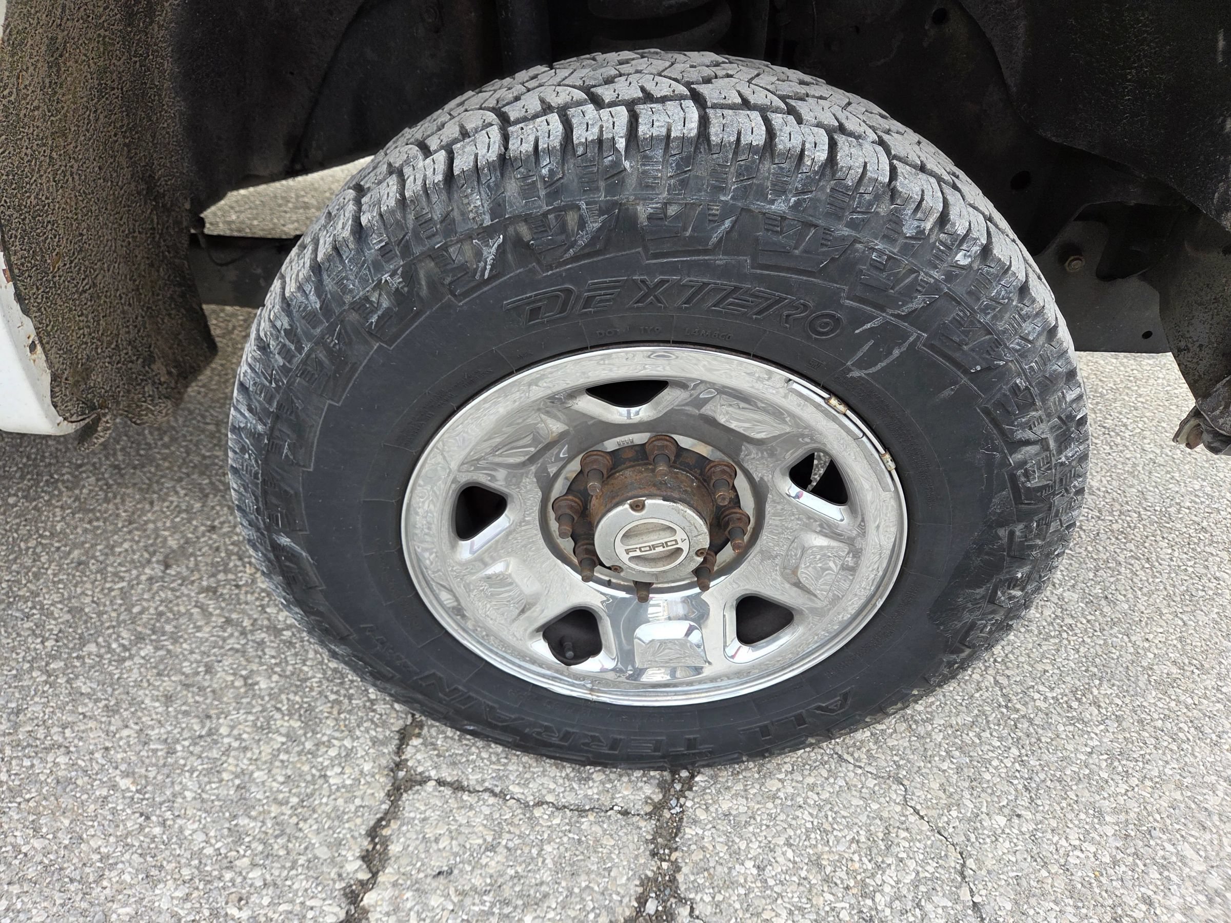 Used 2009 Ford F250 XLT AWD/4WD image 9