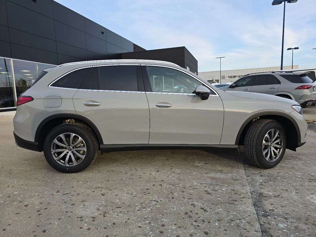 New 2026 Mercedes-Benz GLC 300 GLC 300 image 17