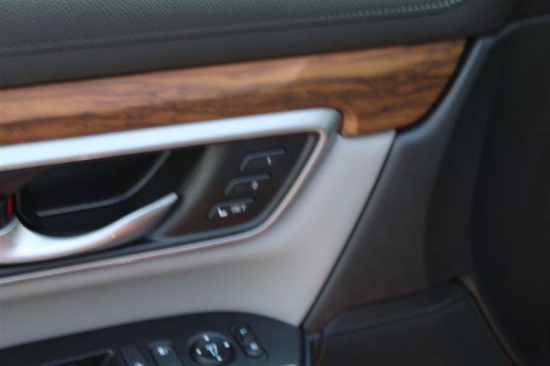 Used 2022 Honda CR-V Touring image 13