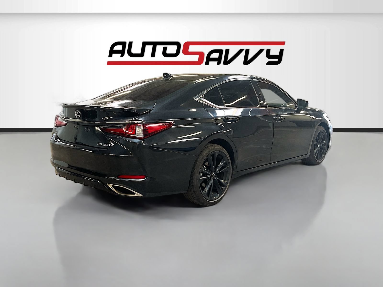 Used 2024 Lexus ES 350 F Sport w/ Accessory Package (Z2) FWD image 7