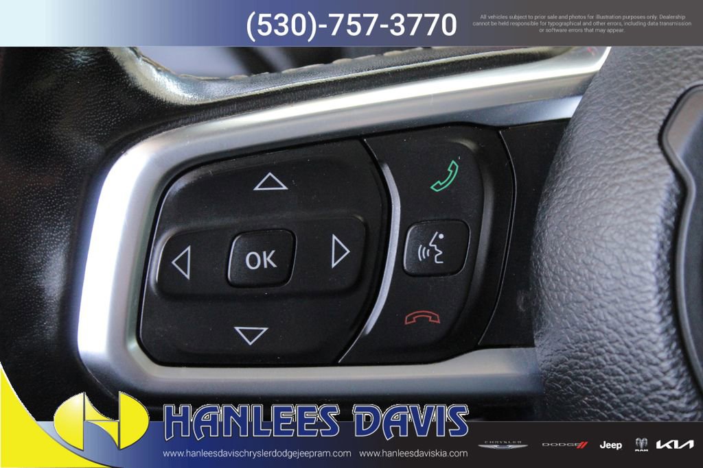 Used 2020 Jeep Wrangler Unlimited Sahara image 26