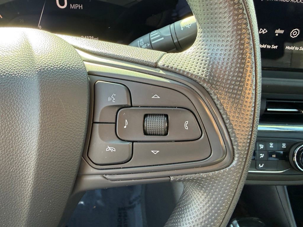 Certified 2025 Buick Envista Preferred image 23