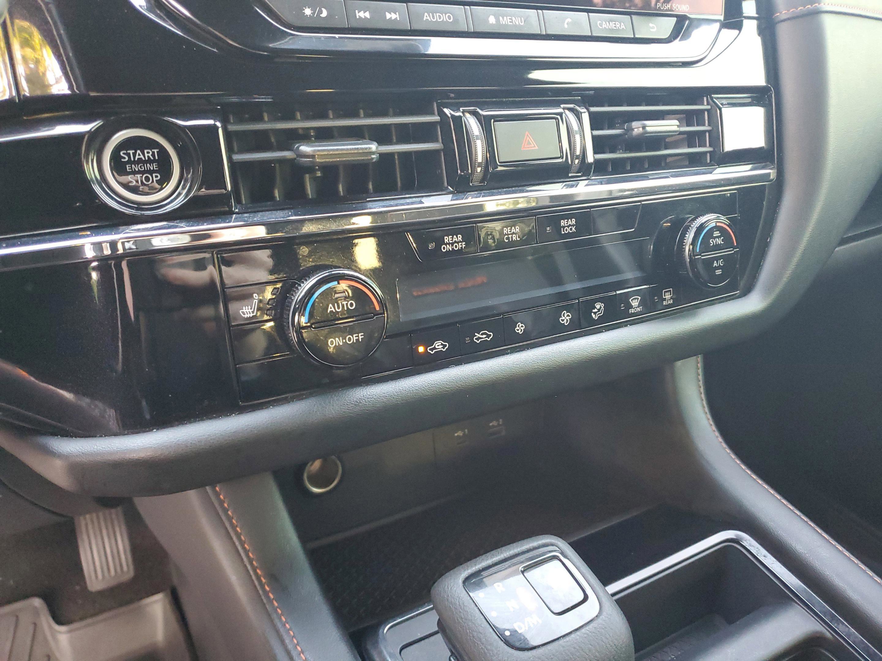 Used 2024 Nissan Pathfinder Rock Creek AWD/4WD image 19