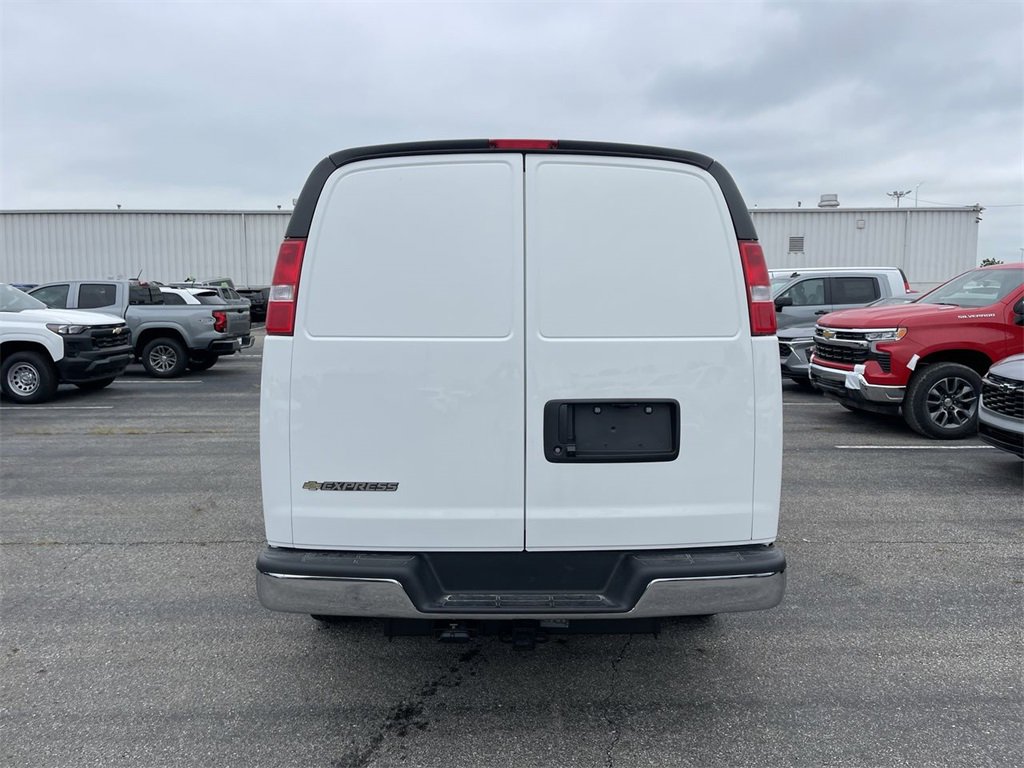 New 2025 Chevrolet Express 2500 w/ Driver Convenience Package image 4