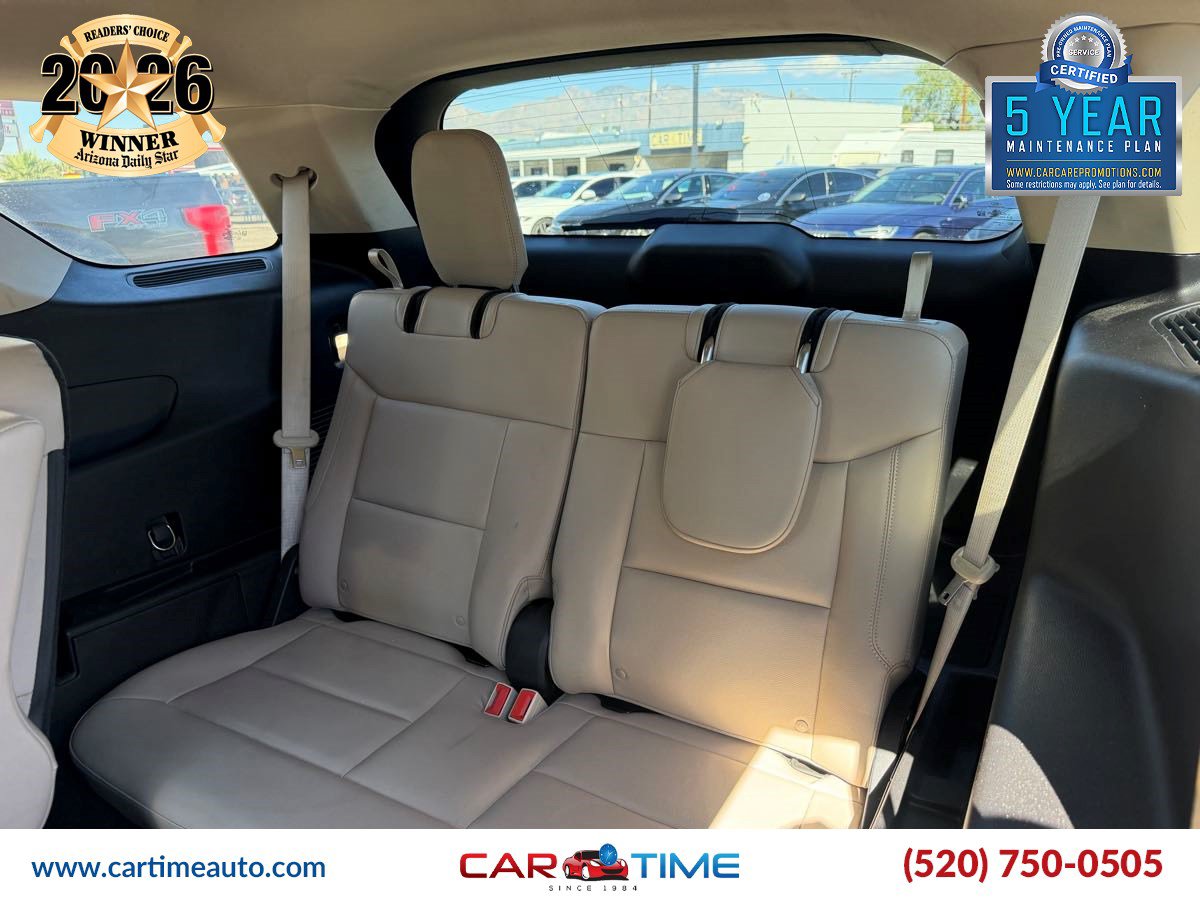 Used 2020 Ford Explorer XLT w/ Equipment Group 202A AWD/4WD image 17
