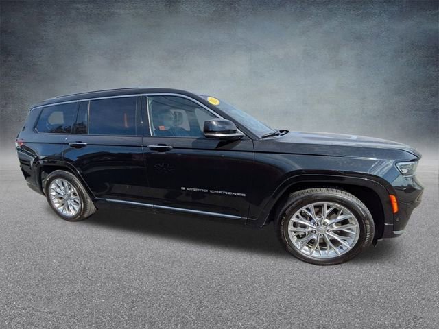 Certified 2021 Jeep Grand Cherokee L Summit w/ Advanced Protech Group IV AWD/4WD image 2