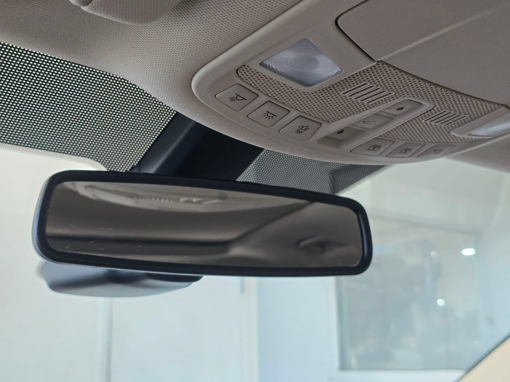Used 2019 Lincoln MKC Reserve w/ MKC Climate Package FWD image 16