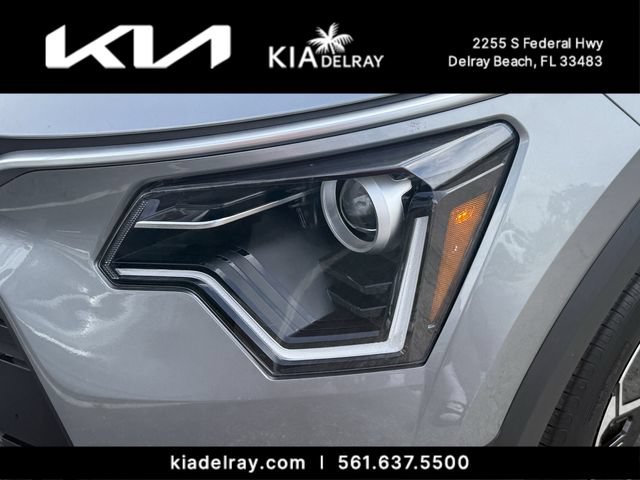 Certified 2023 Kia Niro LX FWD image 6