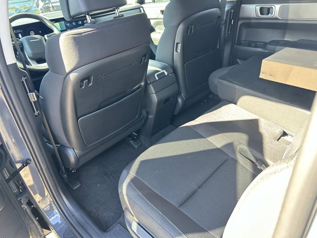 New 2026 Hyundai Santa Fe SE image 17