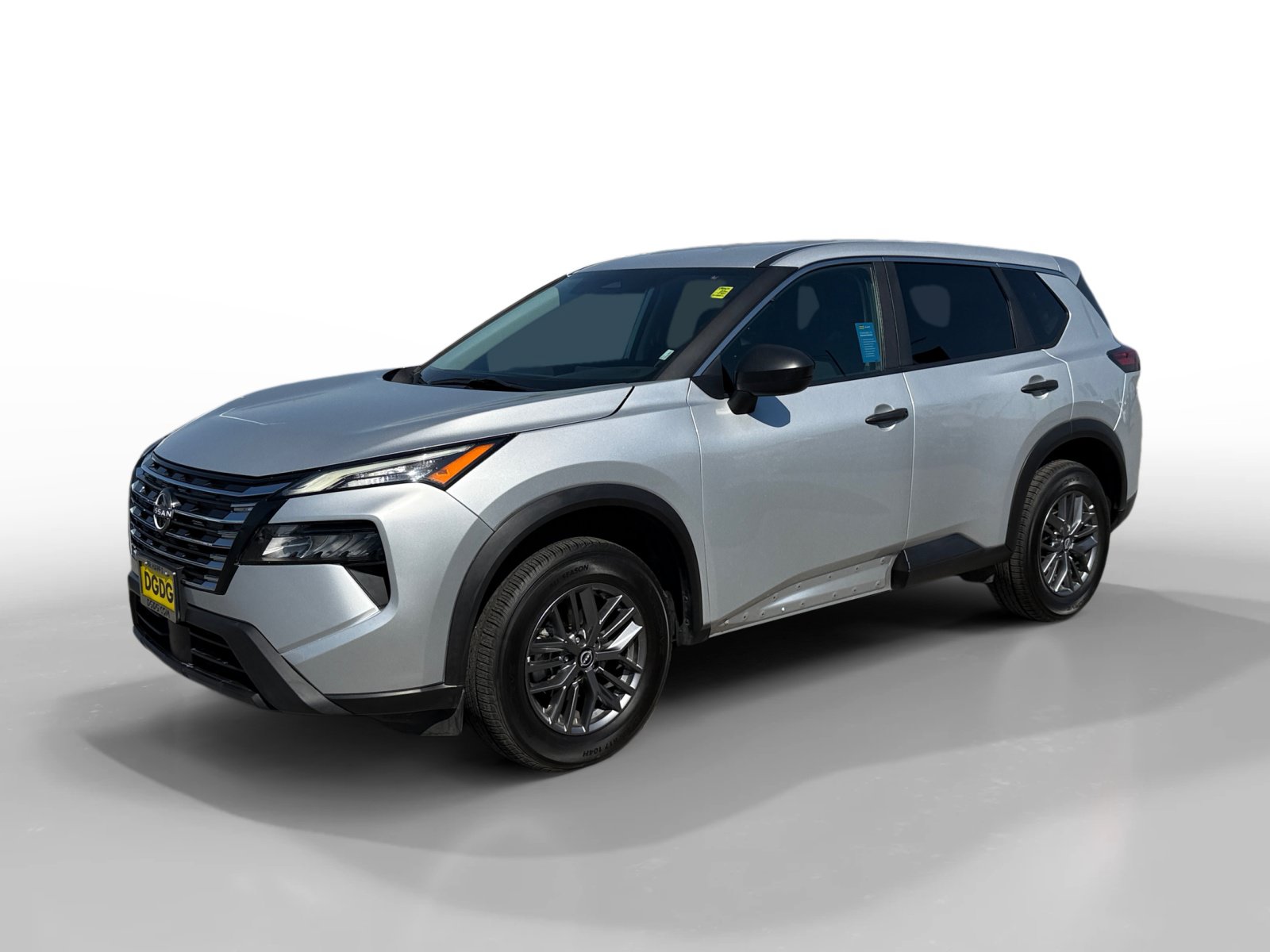 Used 2024 Nissan Rogue S AWD/4WD image 1
