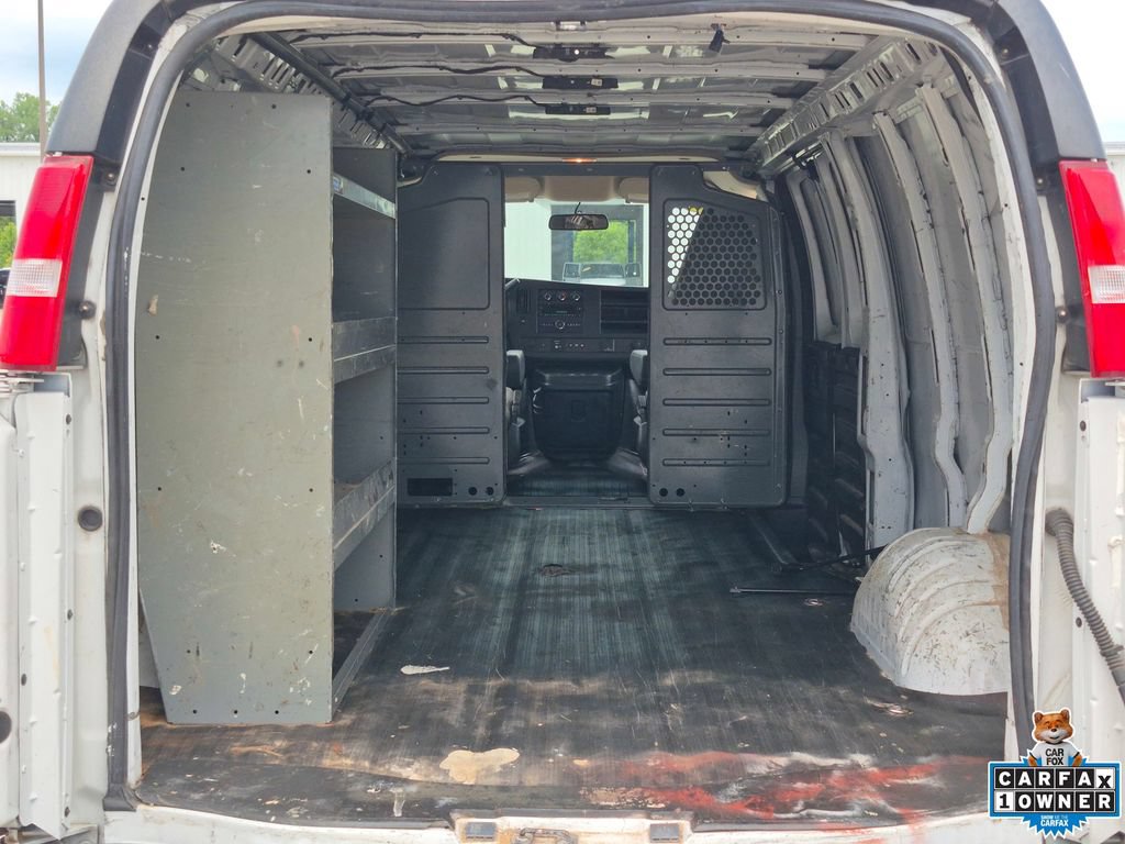 Used 2020 GMC Savana 2500 Extended w/ Driver Convenience Package RWD image 22