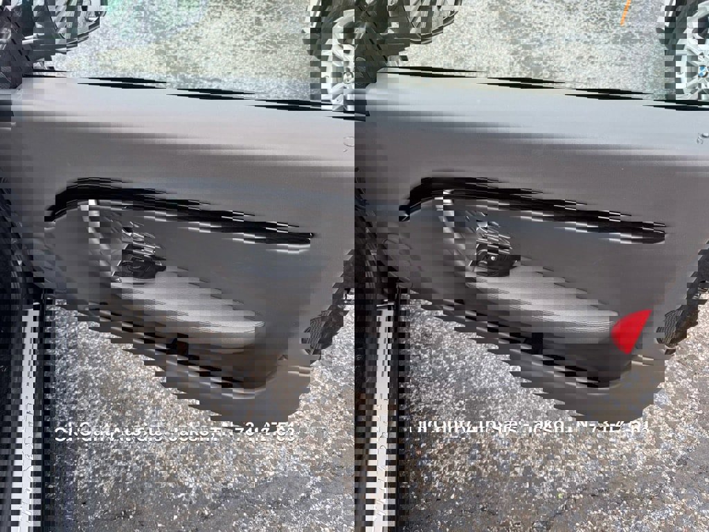 Used 2014 Maserati GranTurismo S image 17