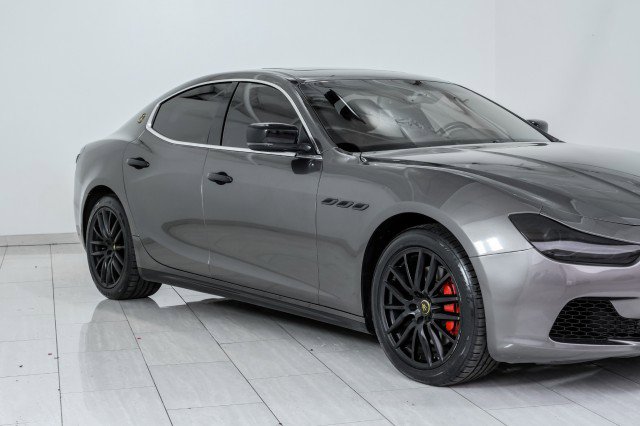 Used 2016 Maserati Ghibli RWD image 50