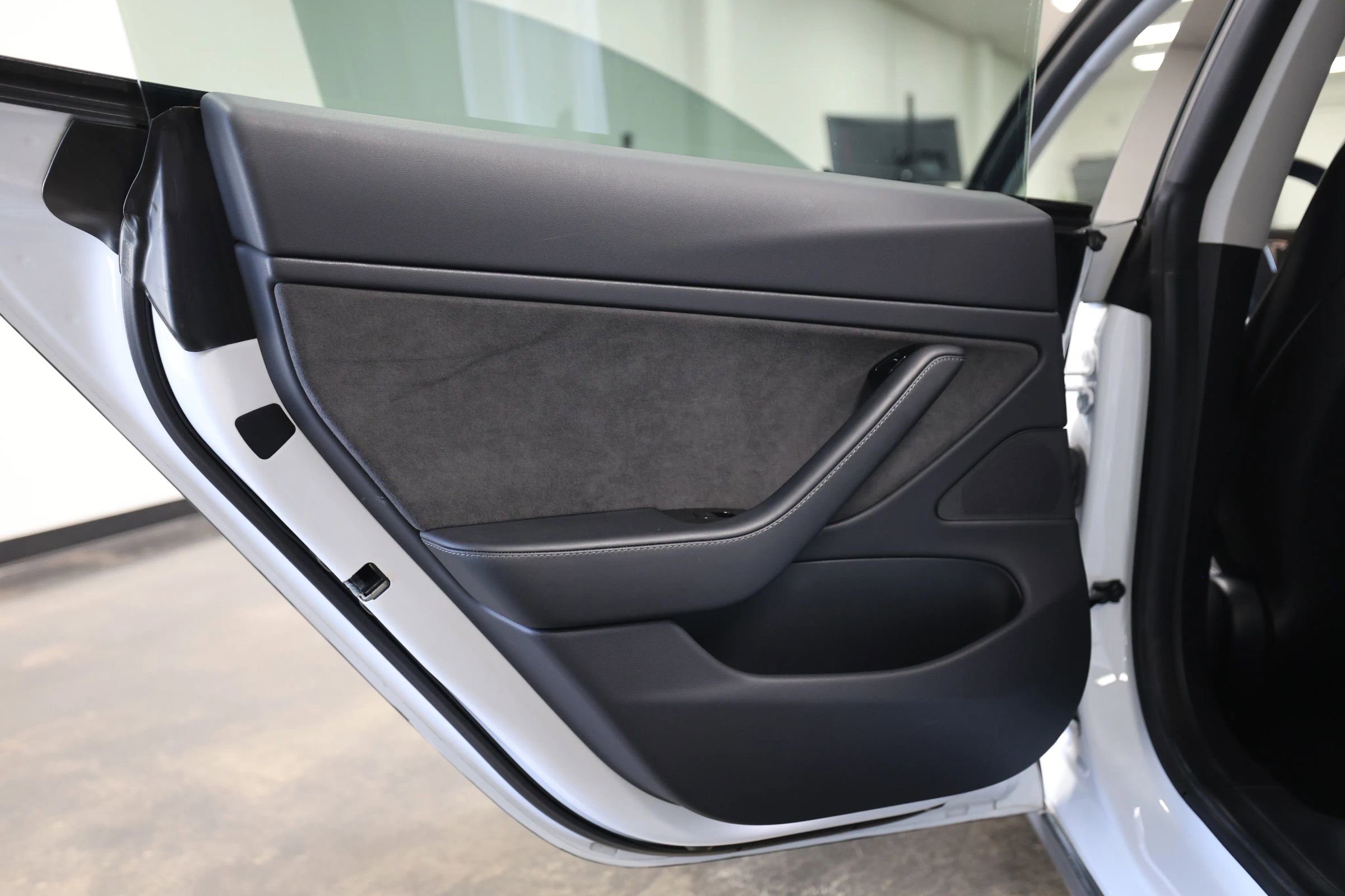Used 2019 Tesla Model 3 Performance image 41