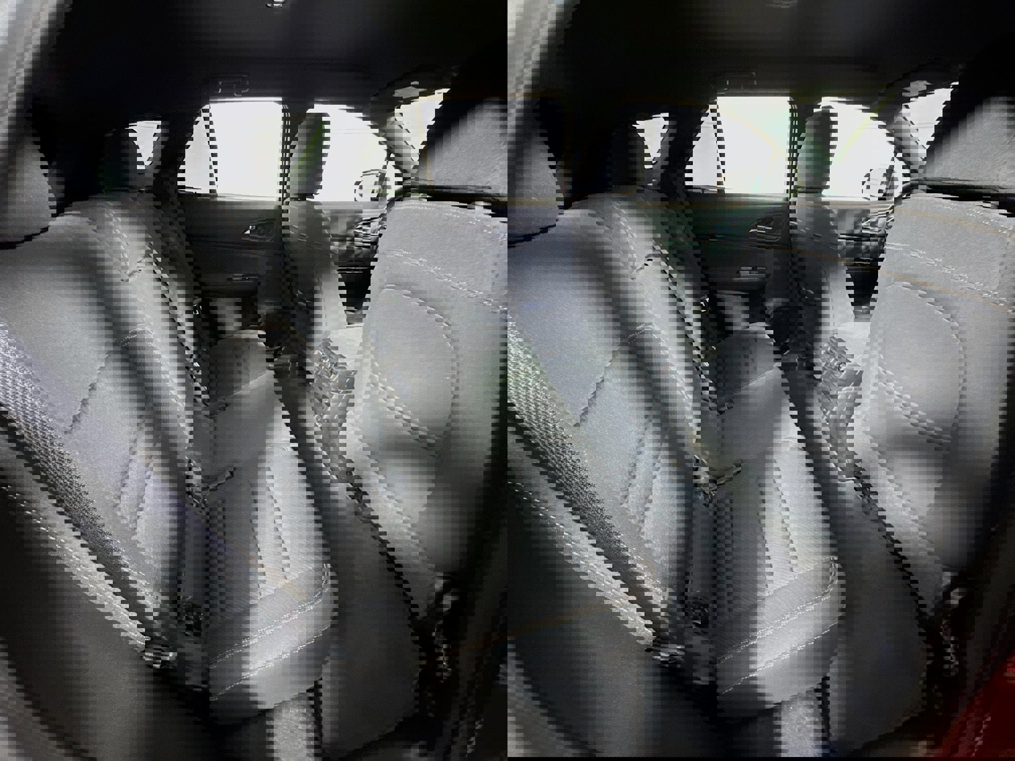 Used 2025 Honda Prologue EX image 26