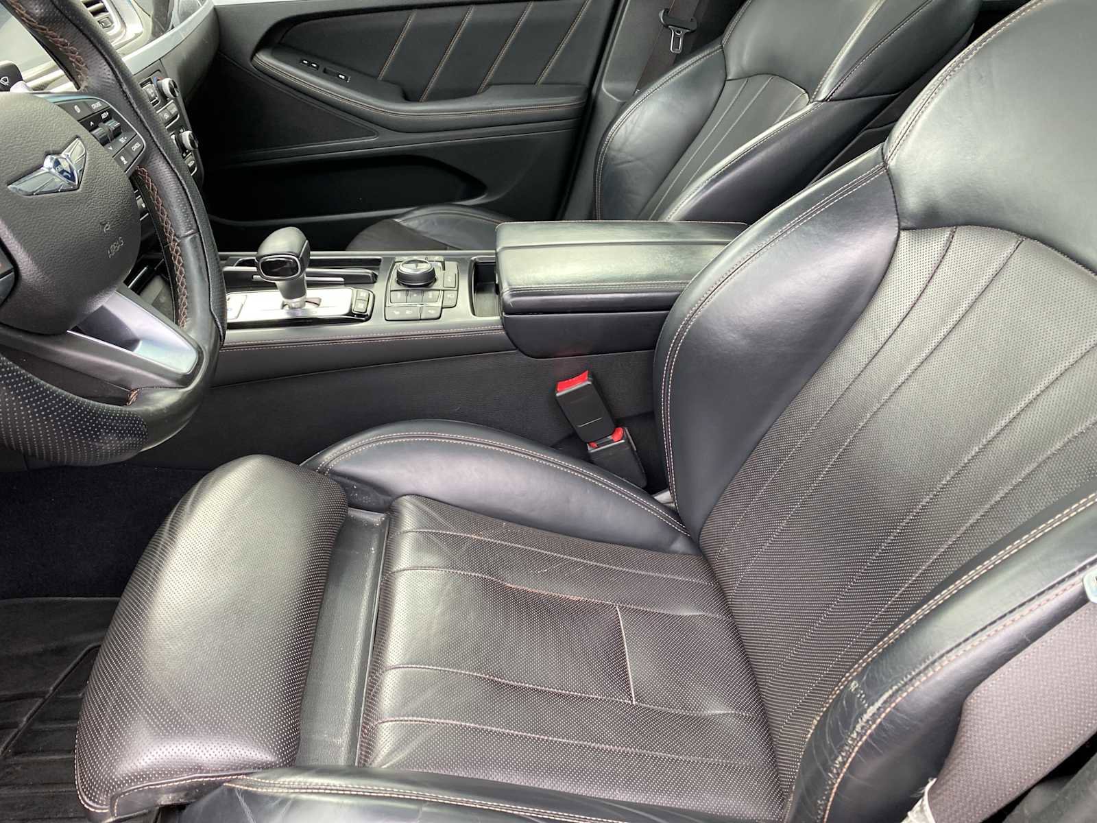 Used 2020 Genesis G80 3.3T Sport image 25