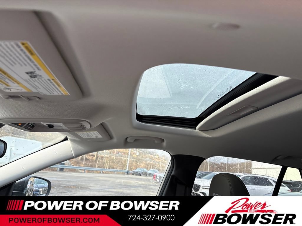 New 2026 Chevrolet Trax ACTIV w/ Sunroof Package FWD image 7