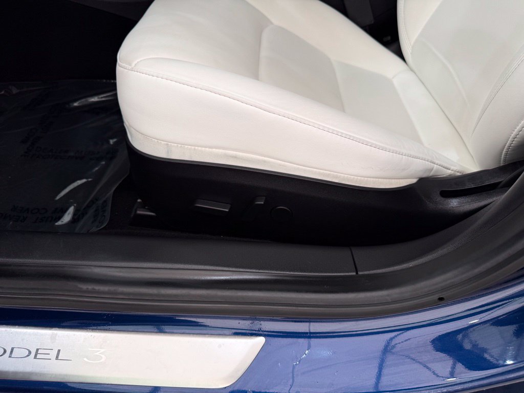 Used 2019 Tesla Model 3 Long Range RWD image 12