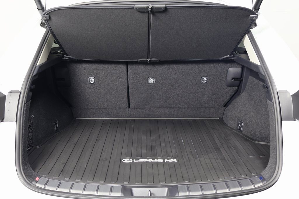 Certified 2026 Lexus NX 350h AWD w/ Accessory Package (2T) image 14