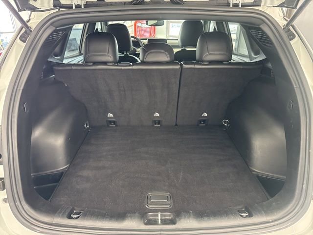 Used 2025 Jeep Compass Limited image 10