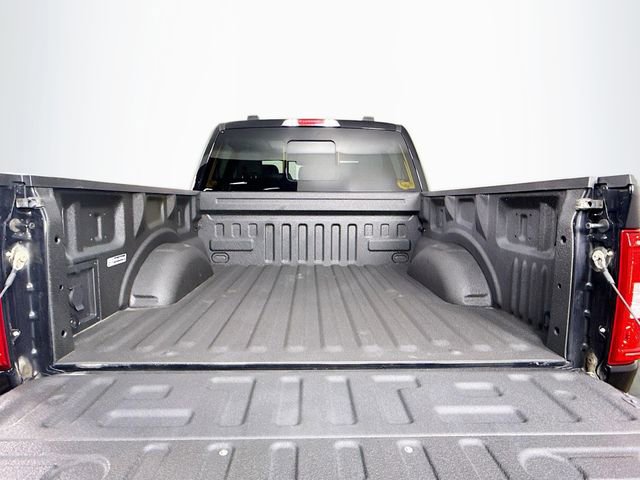 Certified 2022 Ford F150 XLT w/ Equipment Group 302A High image 27