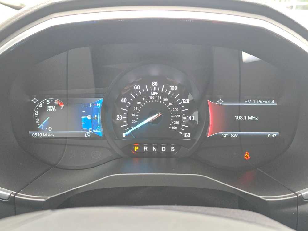 Used 2019 Ford Edge Titanium w/ Class II Trailer Tow Package image 20