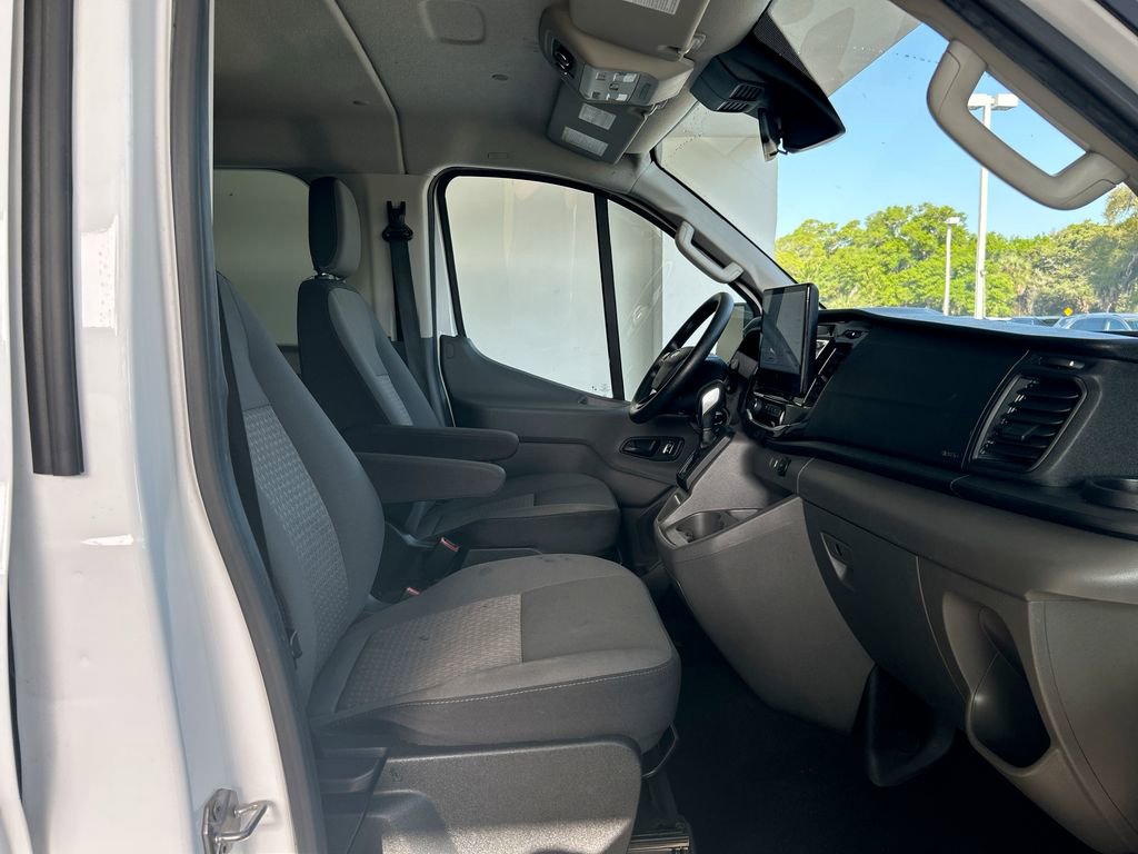 Used 2024 Ford Transit 350 XLT image 31