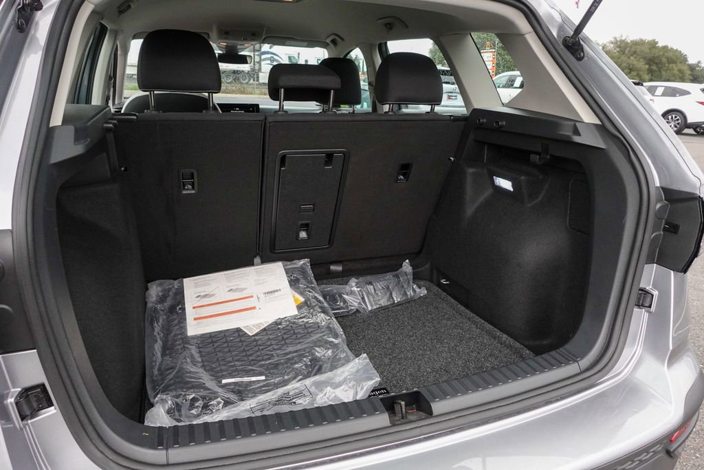 Certified 2025 Volkswagen Taos S image 26