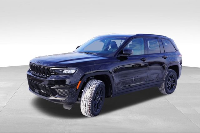 New 2025 Jeep Grand Cherokee Altitude image 7